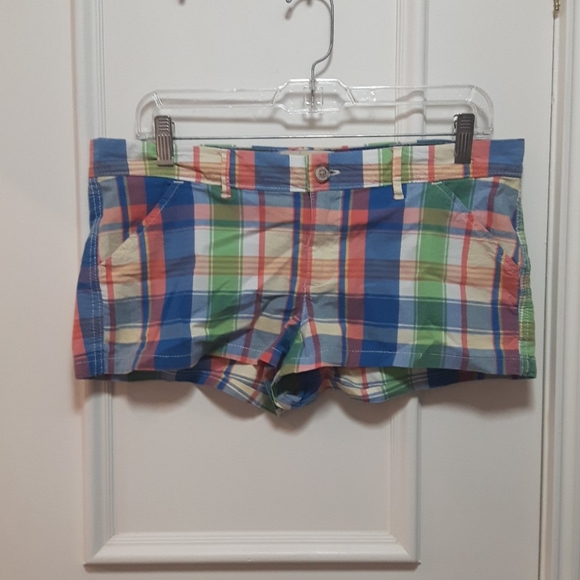 Hollister Pants - 🛍️ Hollister Plaid short shorts